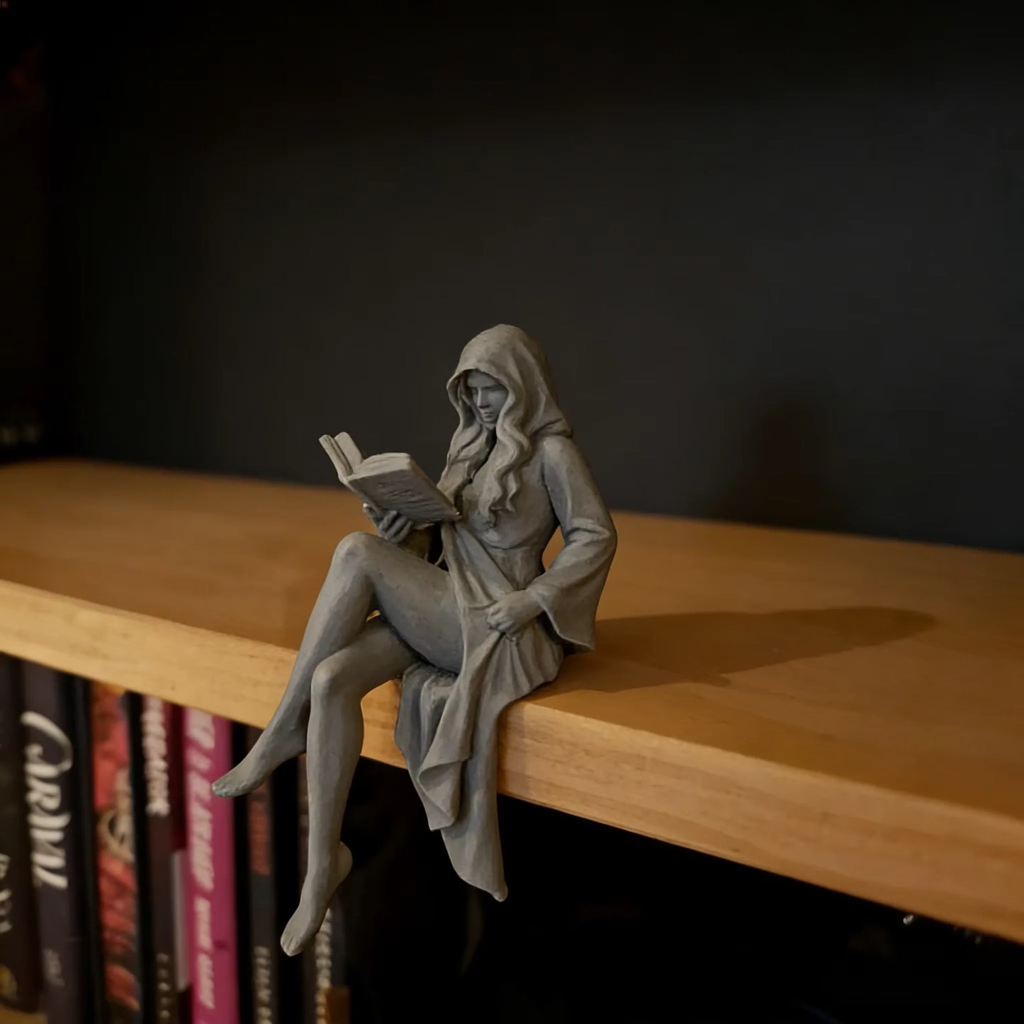 Elegant Bookshelf Decor for Women, Romantic Home Decor -Charming Figurine for Study Desk, Shelf, Perfect Gift for Her
