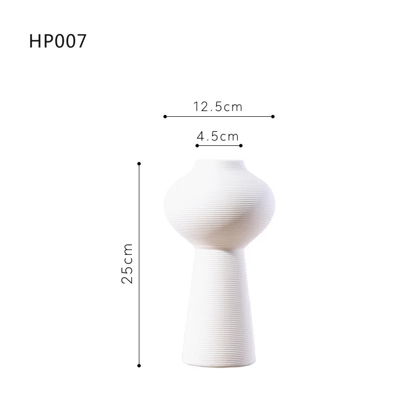 White Ceramic Vases Minimalist Home Decor NoVasi Decorativi in Ceramica Bianca – Design Minimal Nordico per Casa e Arredo Modernordic Modern Room Kitchen Living Rome Shelf Decorations Crafts Ornaments