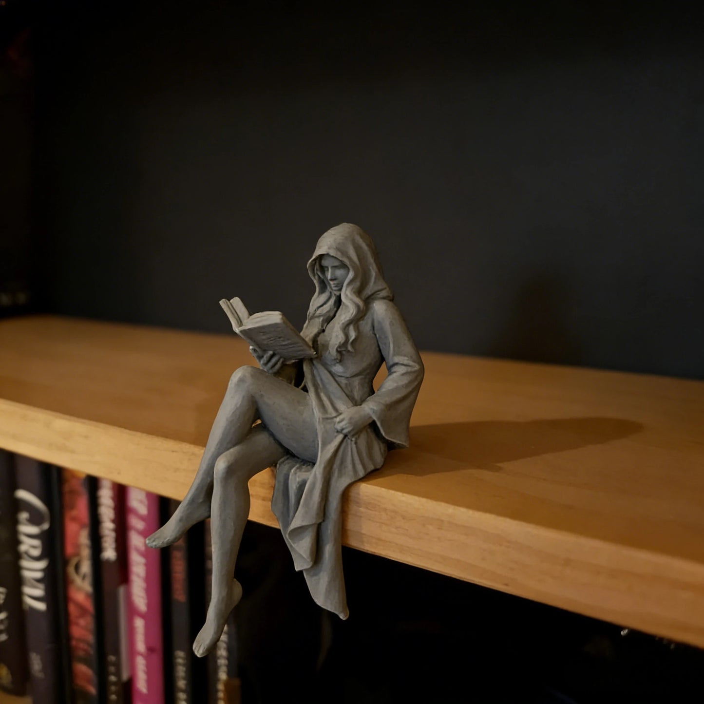 Elegant Bookshelf Decor for Women, Romantic Home Decor -Charming Figurine for Study Desk, Shelf, Perfect Gift for Her