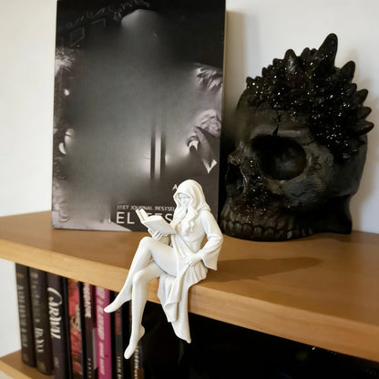 Elegant Bookshelf Decor for Women, Romantic Home Decor -Charming Figurine for Study Desk, Shelf, Perfect Gift for Her