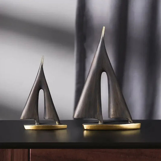 Decorazione Barca a Vela in Resina – Ornamento Elegante per Casa Stile Moderno e Classico