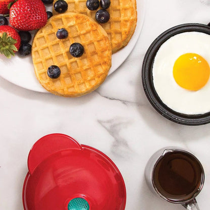 🧇 Trasforma ogni colazione in una festa con la Mini Waffle Maker "Love Heart"! ❤️